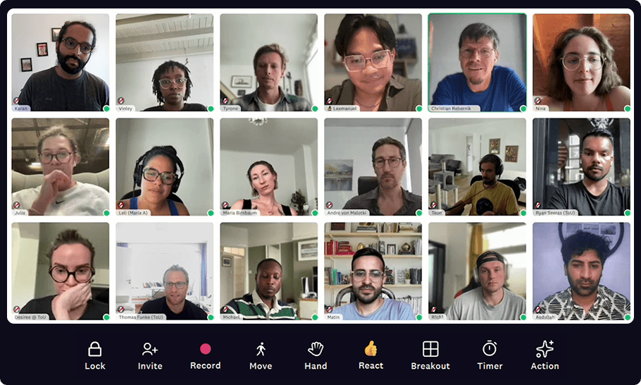 Grid of multiple people having a HD group call in Cosmos without any issues.